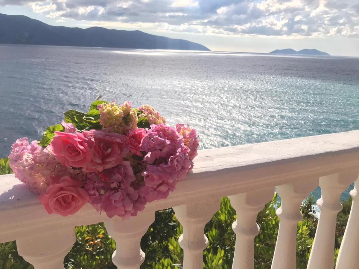 Blue Dream Holiday Hotel Vlore Exterior photo