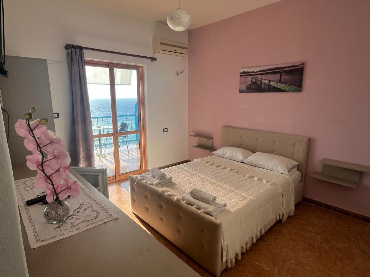 Blue Dream Holiday Hotel Vlore Exterior photo