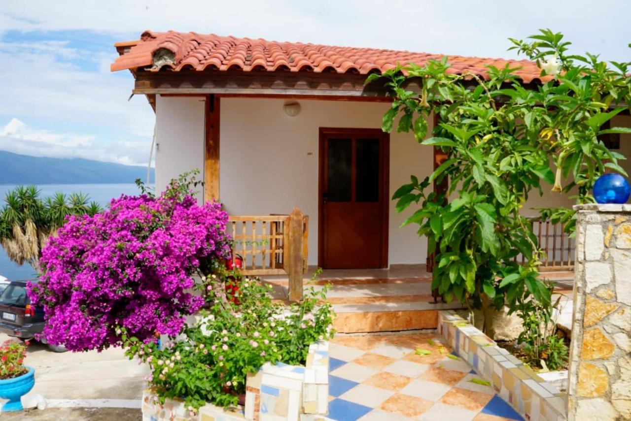 Blue Dream Holiday Hotel Vlore Exterior photo