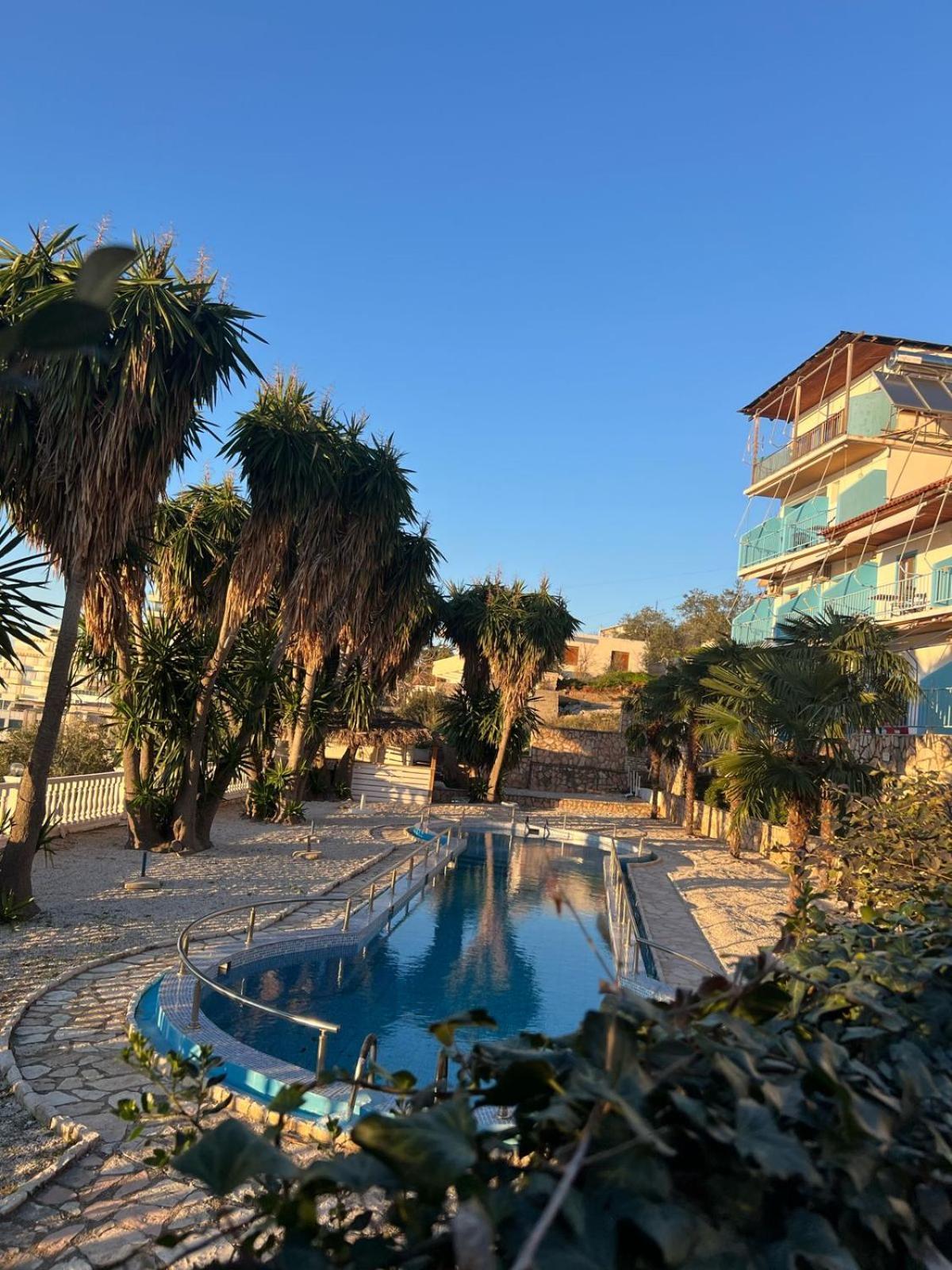 Blue Dream Holiday Hotel Vlore Exterior photo