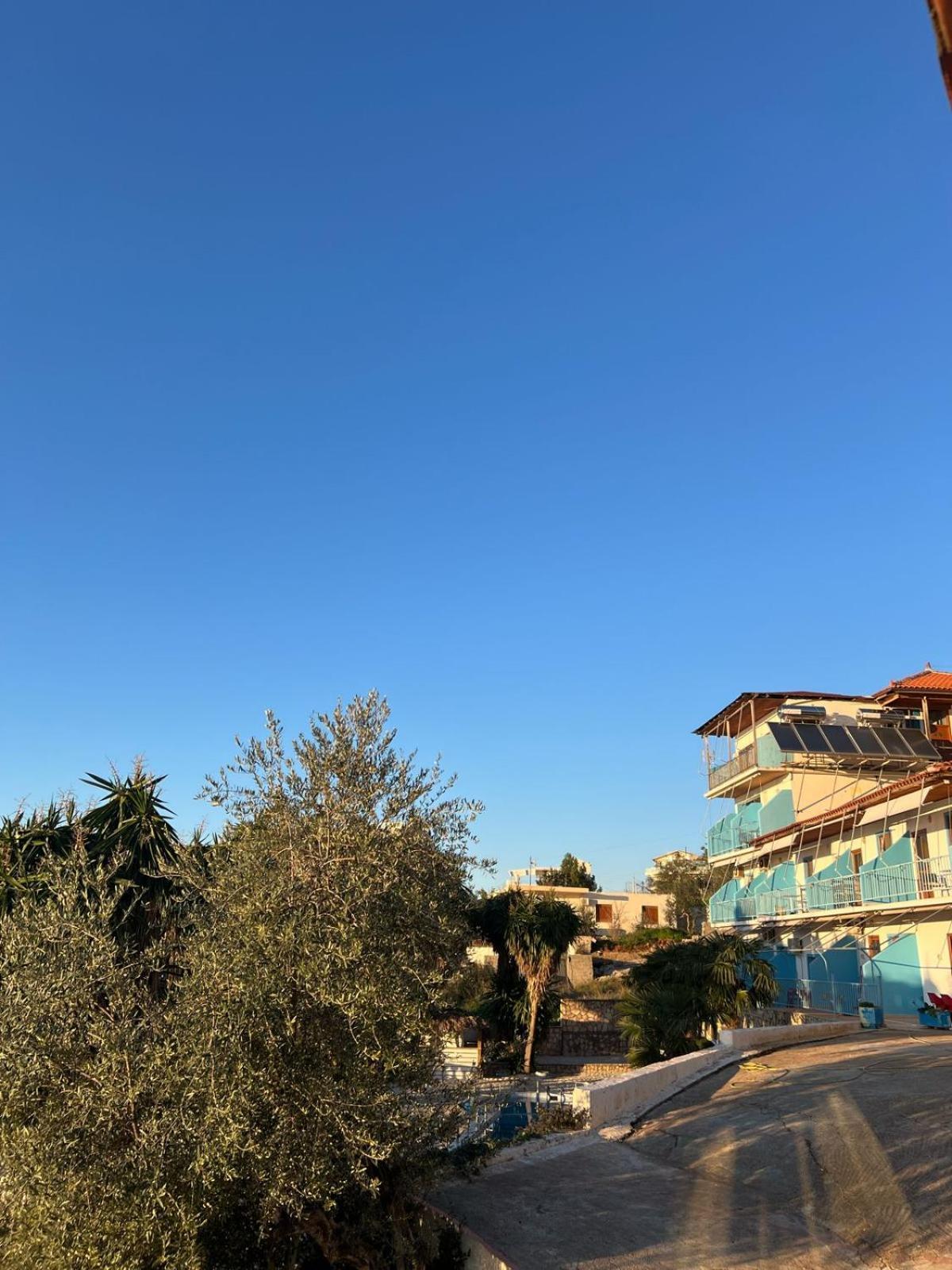 Blue Dream Holiday Hotel Vlore Exterior photo