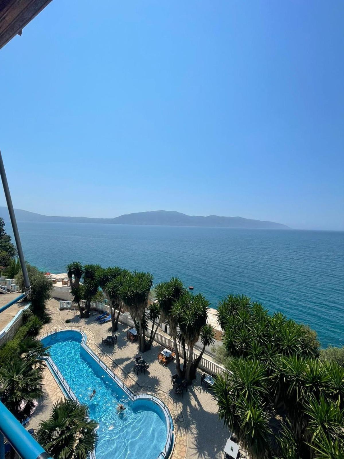 Blue Dream Holiday Hotel Vlore Exterior photo