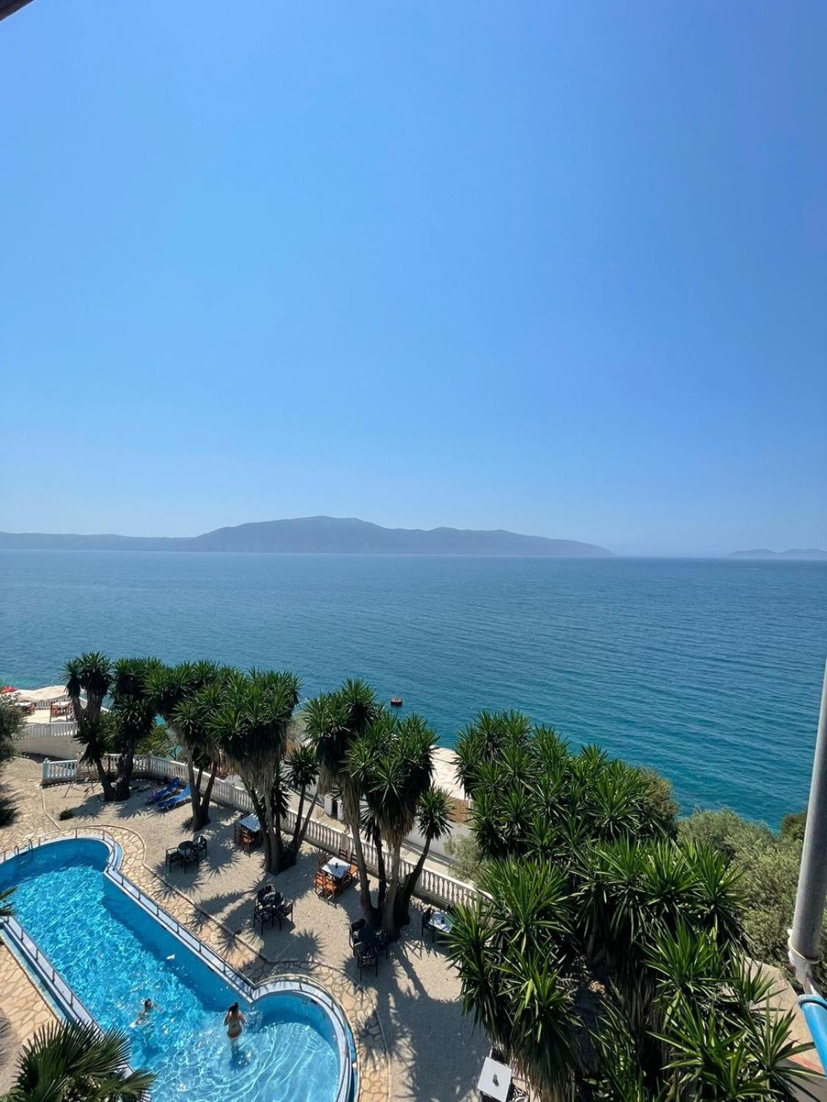 Blue Dream Holiday Hotel Vlore Exterior photo