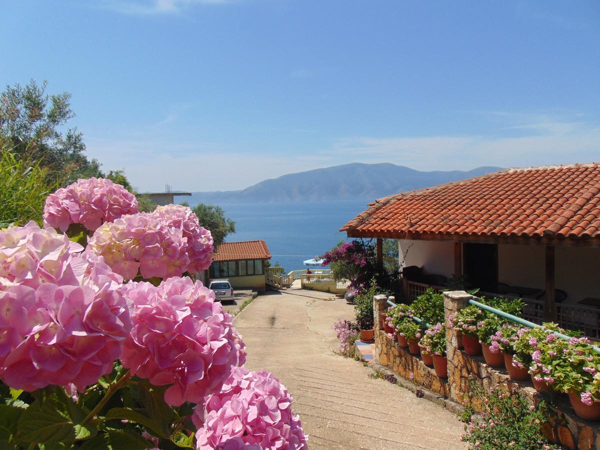 Blue Dream Holiday Hotel Vlore Exterior photo